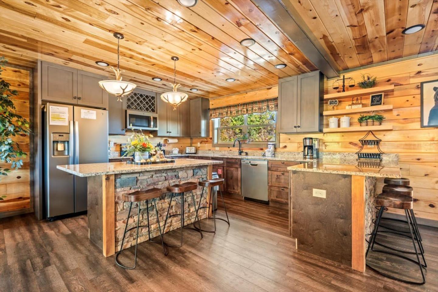 Indoor Pool, Volleyball Beach, Mountain View, Luxury Gatlinburg Exterior foto