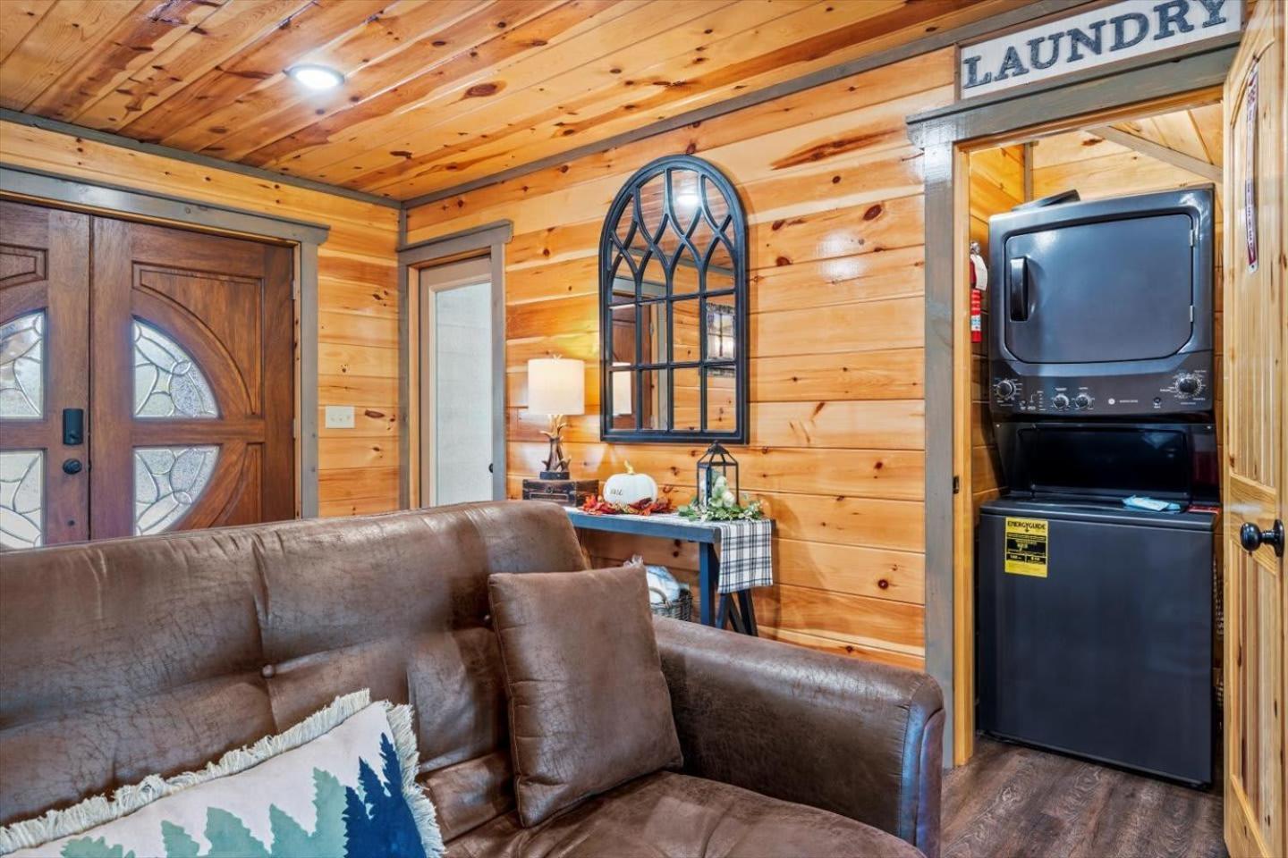 Indoor Pool, Volleyball Beach, Mountain View, Luxury Gatlinburg Exterior foto