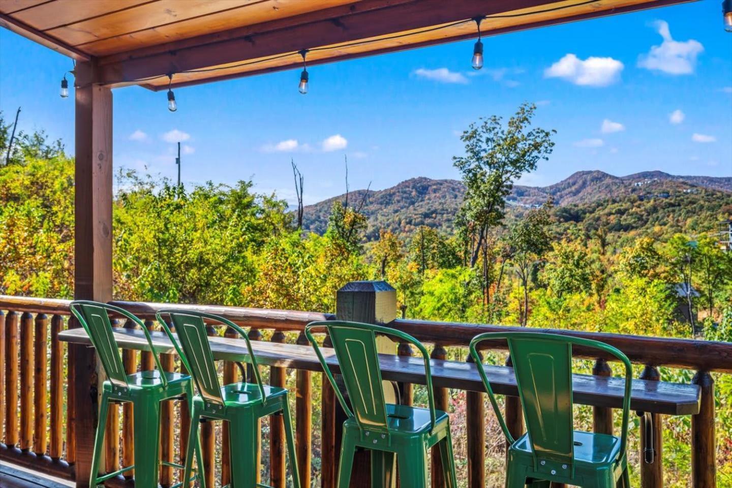 Indoor Pool, Volleyball Beach, Mountain View, Luxury Gatlinburg Exterior foto